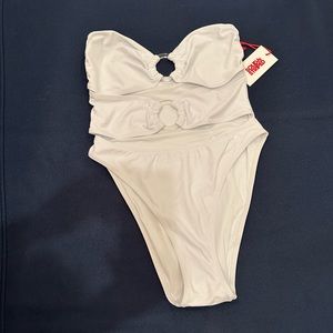 Solid & Striped - Ariana One Piece Swimsuit 🤍🫧💧